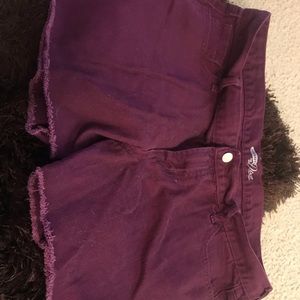 Women’s maroon shorts